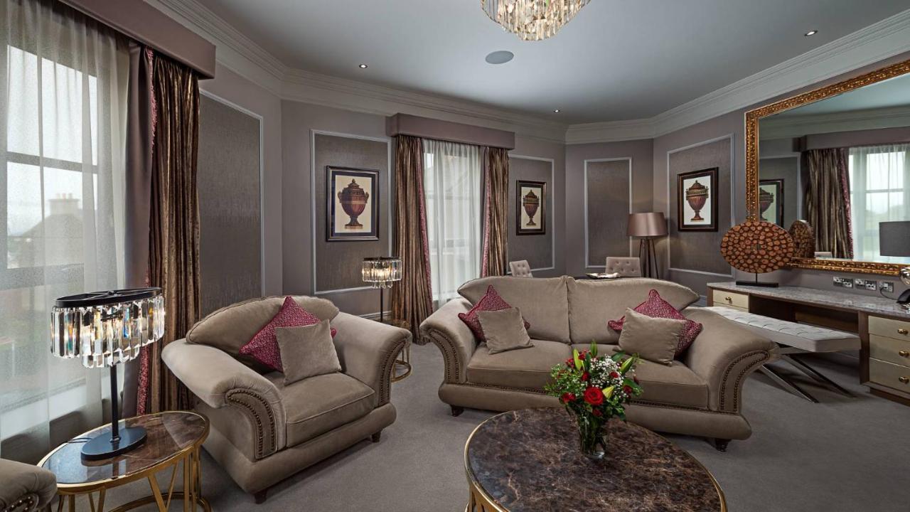 Midlands Park Hotel ポート・レーイシュ エクステリア 写真