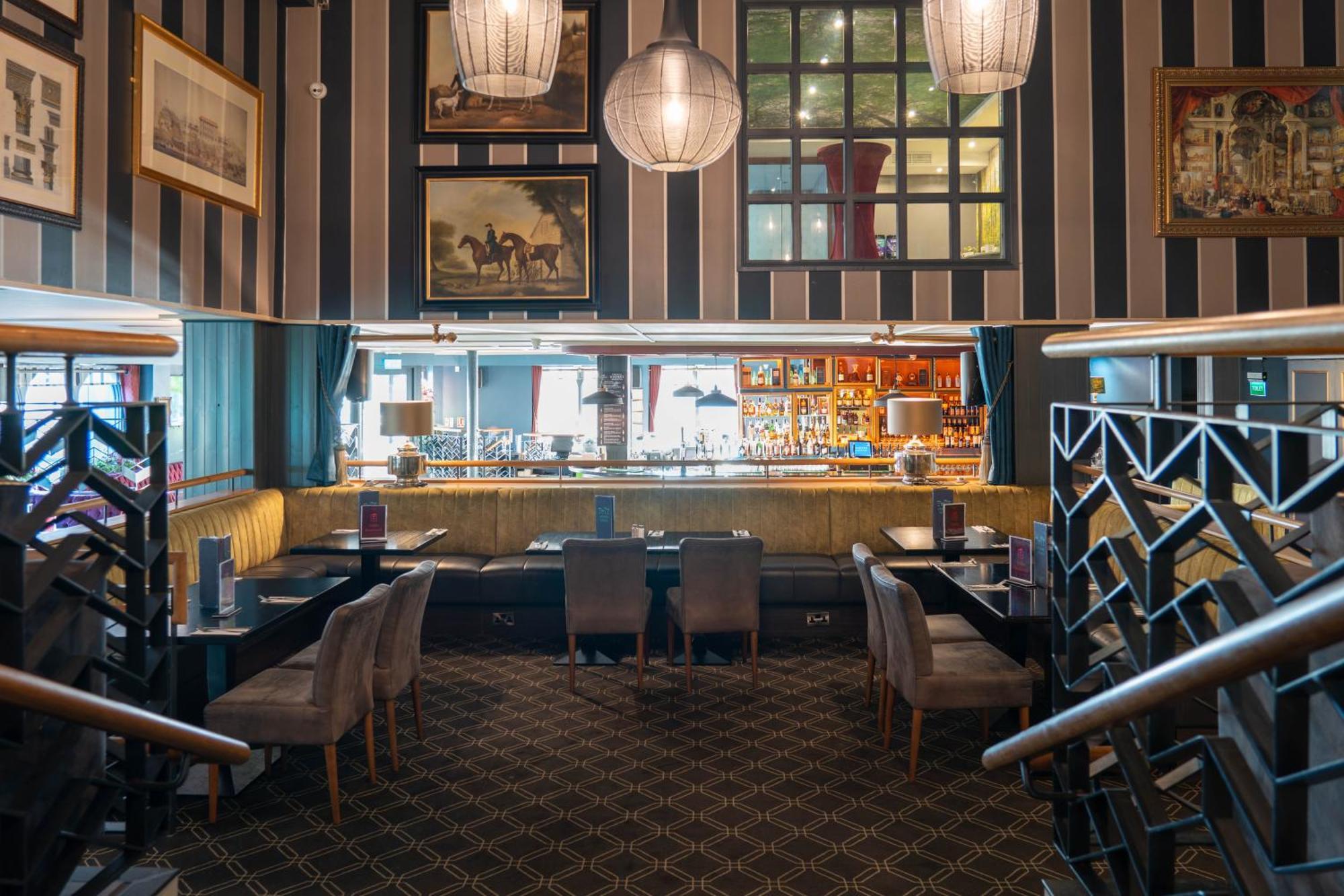 Midlands Park Hotel ポート・レーイシュ エクステリア 写真